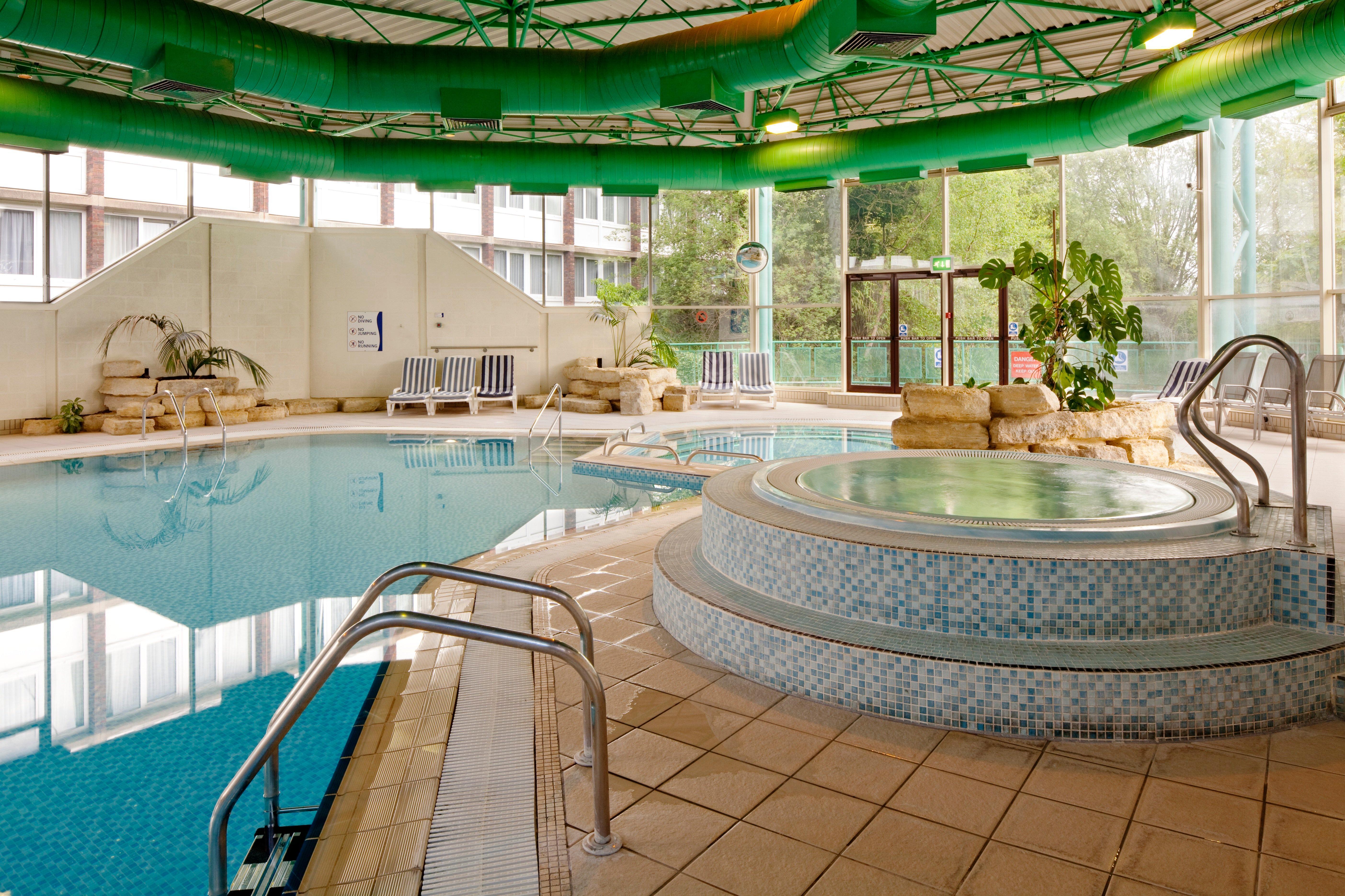 Holiday Inn Maidenhead Windsor, An Ihg Hotel Bagian luar foto